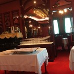 レストランプティフール - 店内