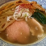 麺処 善龍 - イカ煮干しそば、予想以上にイカだった