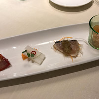 鴻臚 - 