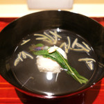 銀座 しのはら - 「煮物椀」毛蟹しんじょう