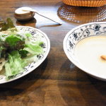 シェ ルネ - サラダとポタージュ