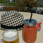 Maru Kafe - ビールとジュース