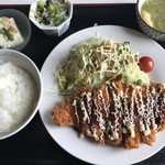 豚ロースカツ定食