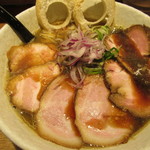 煮干しブラックチャーシュー