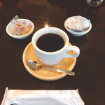 CAFA COFFEE  きの子茶屋 - 野生のコーヒー ホット（500円）【平成29年5月14日撮影】