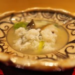 銀座 しのはら - あわびとハモ、うるいを鍋で。