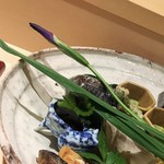 銀座 しのはら - 紫のつぼみ；花菖蒲