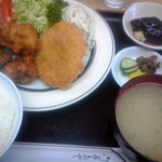 トンカツ 浅井 - からあげ+メンチカツ定食(900円) 2017/05