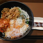Sukiya - 低糖質ロカボ牛ビビン麺￥590-