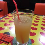 アップル100％ジュース300ペロ(税別)