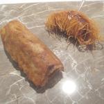 ル・ヴァンキャトル - アミューズ・ブーシュ（豚タンのワイン煮とレンコン春巻き？、タコのカダイフ巻き）