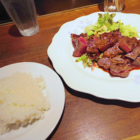キャトルラパン　神戸三宮 - 【ランチ】 ステーキ　270g 1080円