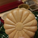 銀座 しのはら - フォアグラ最中