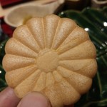 銀座 しのはら - フォアグラ最中