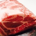 美味しくて安全な鹿児島県産豚肉〜霧島ひなもりポークの熟成肉