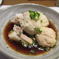 芝 - 水炊きは取分けてくれたんで鍋の状態を心配せずにお酒に集中できました