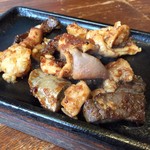 ホルモン専門店 なかみ屋 - 