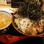 角中うどん店 - 肉つけうどん　２．５玉