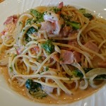 アレコ・レーノ - キャベツと海老のトマトクリームソース。