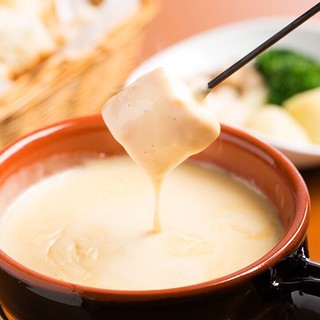チーズフォンデュコース Cheese Dining Itaru チーズダイニングイタル 三国 ビストロ 食べログ