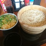 丸亀製麺 - 