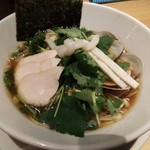 鶏・煮干・蛤のトリプルSOBA 980円