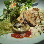 マザーエスタ - メカジキのグリル自家製タルタルソース　ツキアカリとマイタケのグラタン