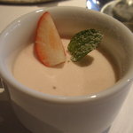 マザーエスタ - 苺ミルクプリン