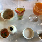 オーベルジュ・オー・ミラドー - 朝食