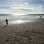 Warung Nusantara - KUTAビーチ