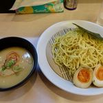 拉麺 浜田屋 - 鶏とんつけ麺（醤油・つけ麺は大盛り無料）　850円