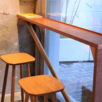 COLOSO COFFEE TOKYO - 店内のカウンター