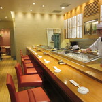 すし京辰  - 店内