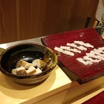 銀座 しのはら - 強肴の鮑の準備