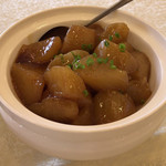 一品粵珍軒 - 大根の煮物 25元