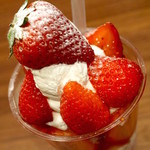 ELLE cafe Aoyama - 