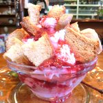 いちょうの木 - ストロベリーパイ 800円