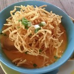 Madame Musur Bar & Restaurant - カオソーイ