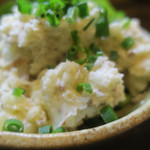 炭火焼酒亭ローリンストーン - いぶりがっこポテサラ　ズームアップ