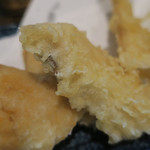 炭火焼酒亭ローリンストーン - 太刀魚の天ぷら　ズームアップ