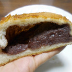 洋風あんぱん；断面