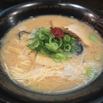 Hakatamemmen -   博多豚骨 屋台味600円