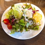 イタリア食堂 ポルタ - ランチはサラダ、ドリンク付き