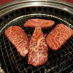 Yakiniku Kankoku Ryouri Madan - 「上ロース」です