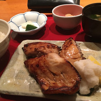 伊豆の旬 やんも 南青山店 - 