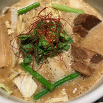 Miso Noodle Spot 角栄 - 