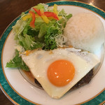 英国パブ シャーロックホームズ - ハンバーグランチ