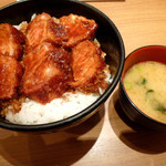 名古屋名物 みそかつ 矢場とん - ◆ひれみそかつ丼②