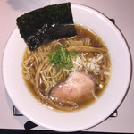 一汁三にぼし 裏不如帰 - 煮干しそば 800円。