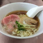 中華そば よしかわ - 中華そば、650円。